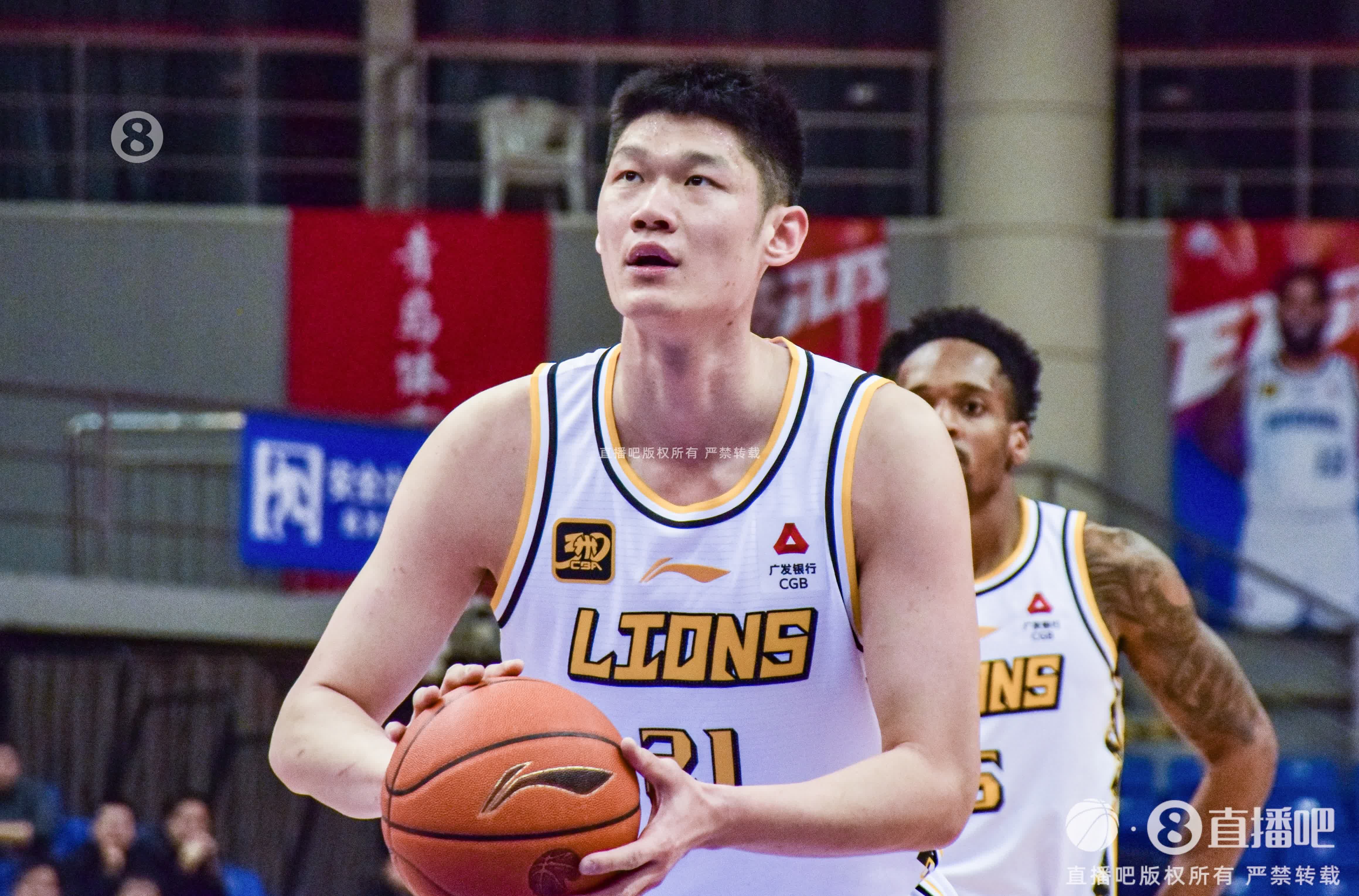 关于胡金秋发挥突出，成为球队得分王的信息